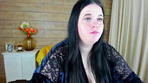 VickiBrooks online show from 02/09/25, 02:29