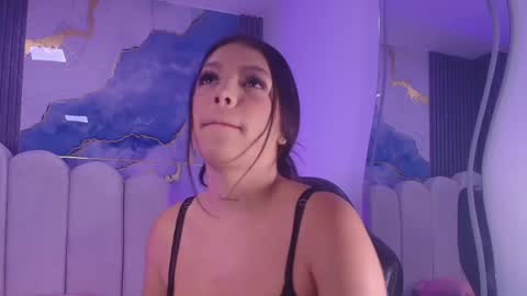 vicky online show from 05/12/26, 12:02