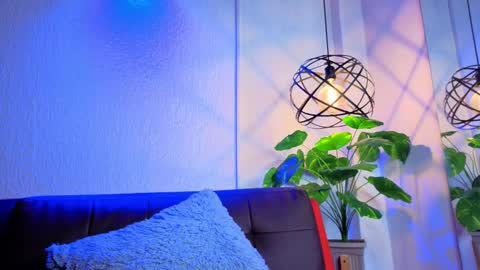 Snapshot of vicky_bass chatting on 10/21/25, 08:42 VICTORIA online show from 10/21/25, 08:42