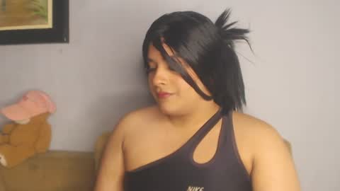 Snapshot of vicky_carrington chatting on 08/07/26, 05:04 online show from 08/07/26, 05:04