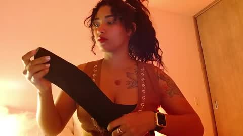 Vicky  online show from 04/26/26, 02:53