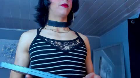 Snapshot of vicky_fant4sy chatting on 05/09/26, 02:33 Vicky online show from 05/09/26, 02:33
