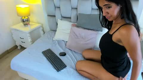 Snapshot of vicky_franco chatting on 06/02/26, 08:00 vicky franco online show from 06/02/26, 08:00