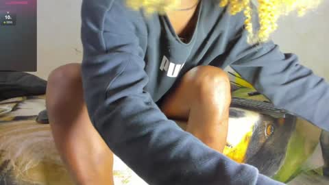 Snapshot of vicky_hotteei chatting on 01/31/25, 11:03 vicky manuela online show from 01/31/25, 11:03