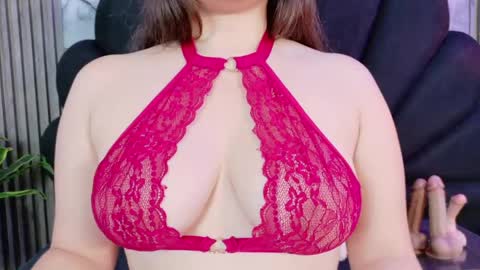 vicky_lopezz_ online show from 05/20/26, 01:56