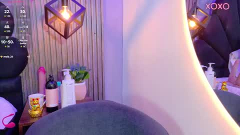 vicky_lopezz_ online show from 06/04/26, 02:06