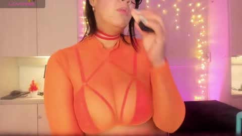 Snapshot of vicky_ruiz chatting on 05/11/26, 08:06 V I C K Y online show from 05/11/26, 08:06
