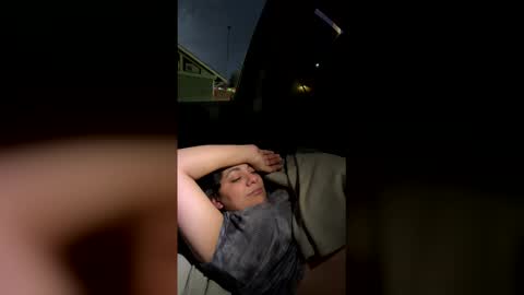 vickycummin online show from 12/20/25, 01:02