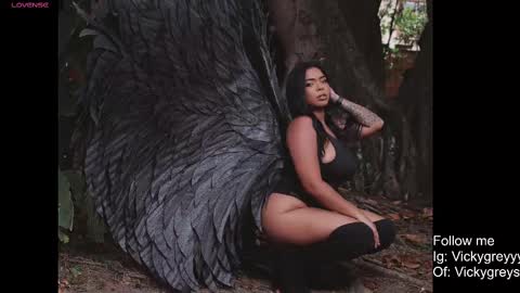 Vicky Greys online show from 11/04/25, 06:51