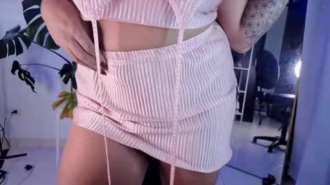 Vicky Greys online show from 12/14/25, 07:51