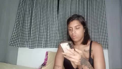 vickyhm22 online show from 11/27/25, 08:27