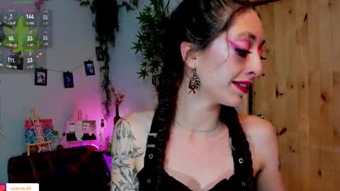 Snapshot of vickyjackson_ chatting on 01/07/26, 06:10 Victoria online show from 01/07/26, 06:10