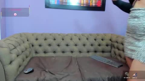 Vicky online show from 11/11/25, 08:42