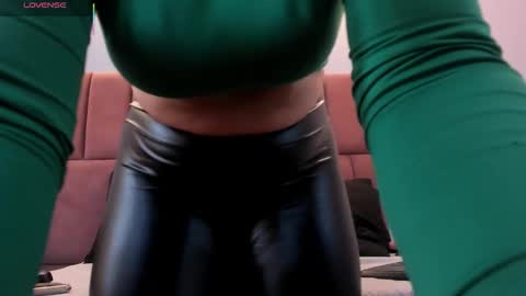 Vicky online show from 01/18/26, 08:01