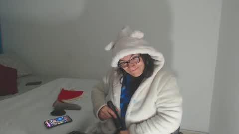 vickyjuice1 online show from 12/20/24, 08:49