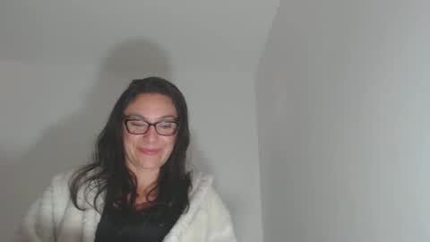 vickyjuice1 online show from 01/24/25, 08:32