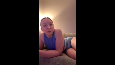 Vicky Parker online show from 05/31/26, 04:20