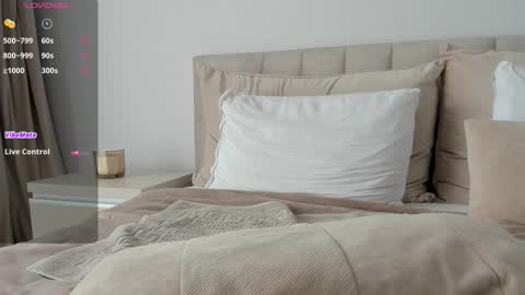 Victoria online show from 10/11/25, 08:13