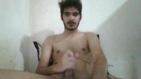 Snapshot of vicrrst chatting on 11/05/25, 01:38 Vic online show from 11/05/25, 01:38