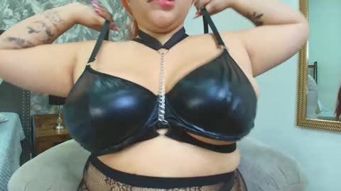 Victhoria red online show from 03/02/26, 07:21