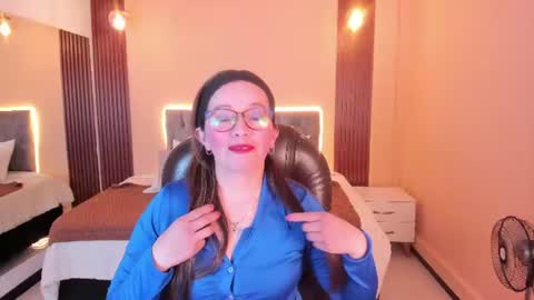 Snapshot of victoria__blake chatting on 06/24/26, 07:35 victoria__blake online show from 06/24/26, 07:35