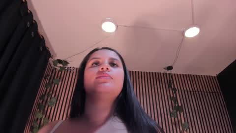 victorira online show from 02/12/25, 01:30