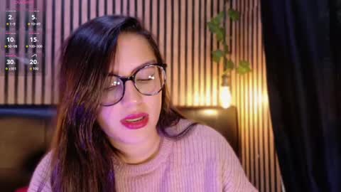 victorira online show from 10/04/25, 10:19