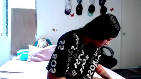 victoria_andra online show from 06/26/26, 04:33