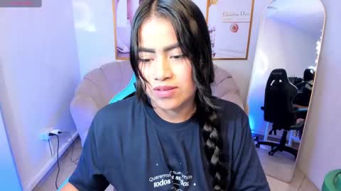 victoria_b_ online show from 09/15/25, 08:42