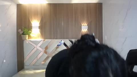 victoria_castillo_b online show from 11/19/25, 03:17