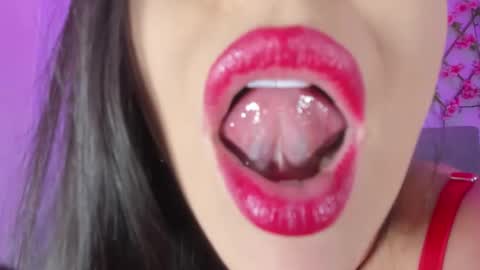 Snapshot of victoria_cooper3 chatting on 03/02/25, 01:16 valentina online show from 03/02/25, 01:16