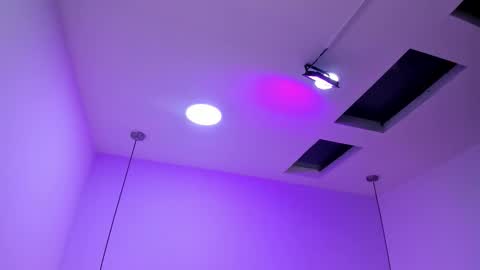 Snapshot of victoria_cooper3 chatting on 01/18/26, 11:47 valentina online show from 01/18/26, 11:47