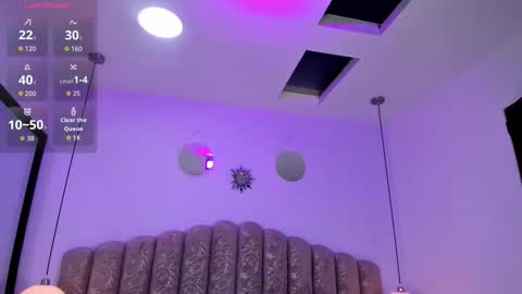 Snapshot of victoria_cooper3 chatting on 02/26/26, 12:04 valentina online show from 02/26/26, 12:04