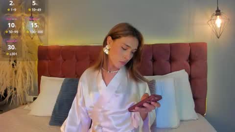 victoria online show from 10/17/25, 08:11