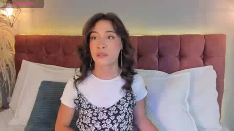 victoria online show from 11/23/25, 07:35