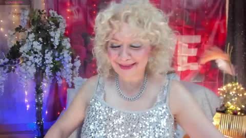 diorvictoria9 online show from 04/17/26, 06:44