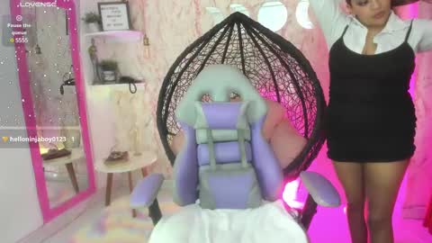 victoria_floyd1 online show from 01/31/25, 03:33