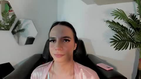 Snapshot of victoria_gomezz16 chatting on 01/29/25, 12:22 Victoria online show from 01/29/25, 12:22