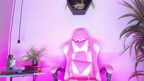 Snapshot of victoria_gomezz16 chatting on 02/22/25, 11:46 Victoria online show from 02/22/25, 11:46