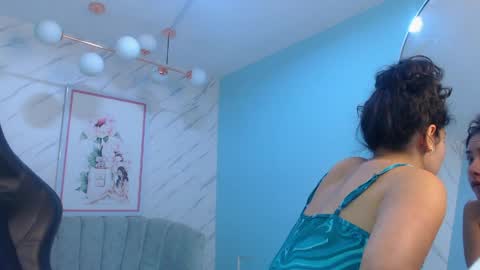 Victoria online show from 04/11/26, 01:15