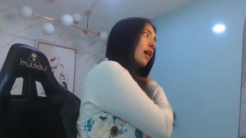 Victoria online show from 04/14/26, 01:28