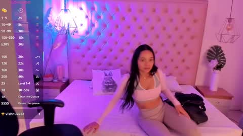Snapshot of victoria_kitt chatting on 09/15/25, 07:25 victoria_kitt online show from 09/15/25, 07:25