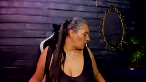 Snapshot of victoria_kyler chatting on 06/29/26, 01:12 VICK online show from 06/29/26, 01:12