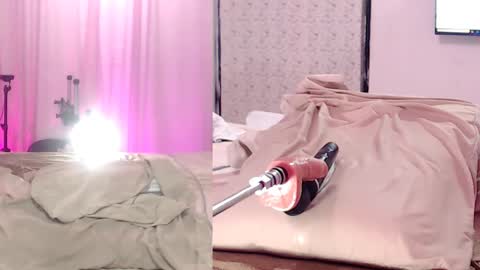 victoria_luxe online show from 02/20/25, 06:46