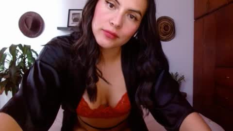 Snapshot of victoria_martelo chatting on 03/05/26, 03:19 VICTORIA MARTELO online show from 03/05/26, 03:19
