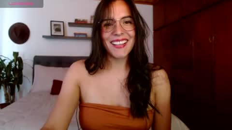 VICTORIA MARTELO online show from 07/02/26, 05:08