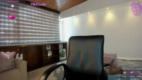 Victoria   Everyday From 1400 to 2130 Col Time online show from 04/22/26, 05:47