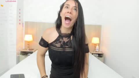 Snapshot of victoria_pachon chatting on 09/22/25, 07:16 victoria_pachon online show from 09/22/25, 07:16