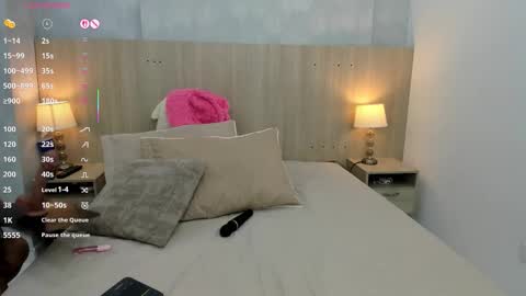 victoria_pachon online show from 01/12/26, 07:08