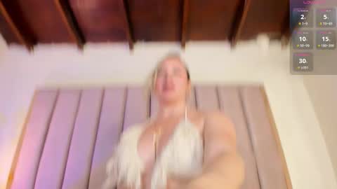 VICTORIA online show from 12/22/25, 09:23